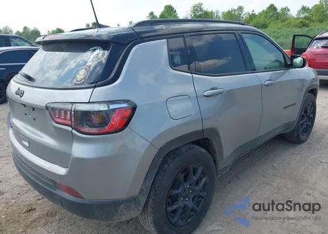 2023 Jeep Compass Altitude 4X4 из США, поврежденный, VIN 3C4NJDBN9PT513179